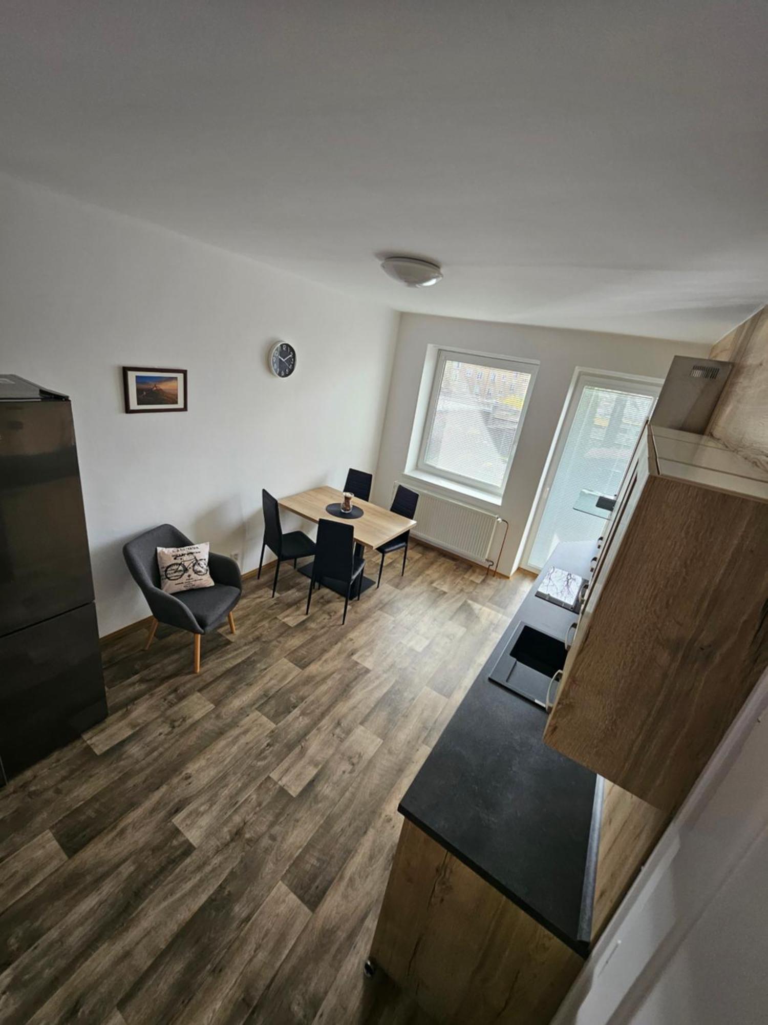 Apartment Eliasova 2 *